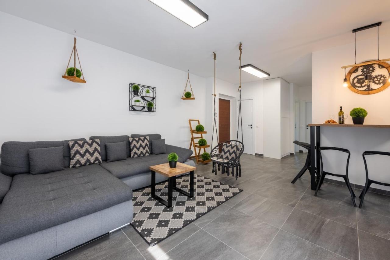 Apartment Lo&Ti Чижичи Экстерьер фото